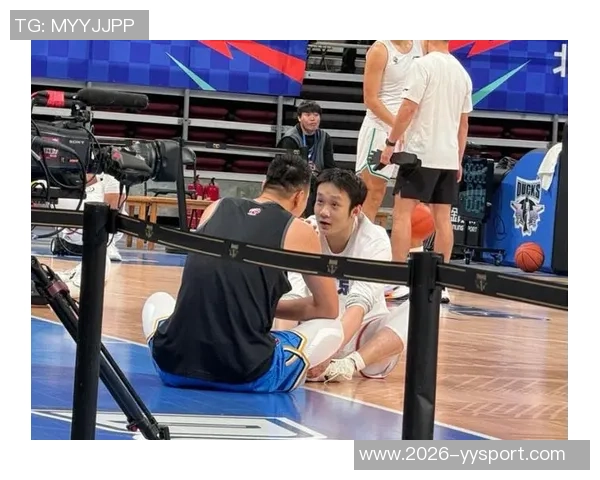 翟晓川妻子分享观赛美照庆祝陪伴第15个赛季只为与你共度每一个瞬间